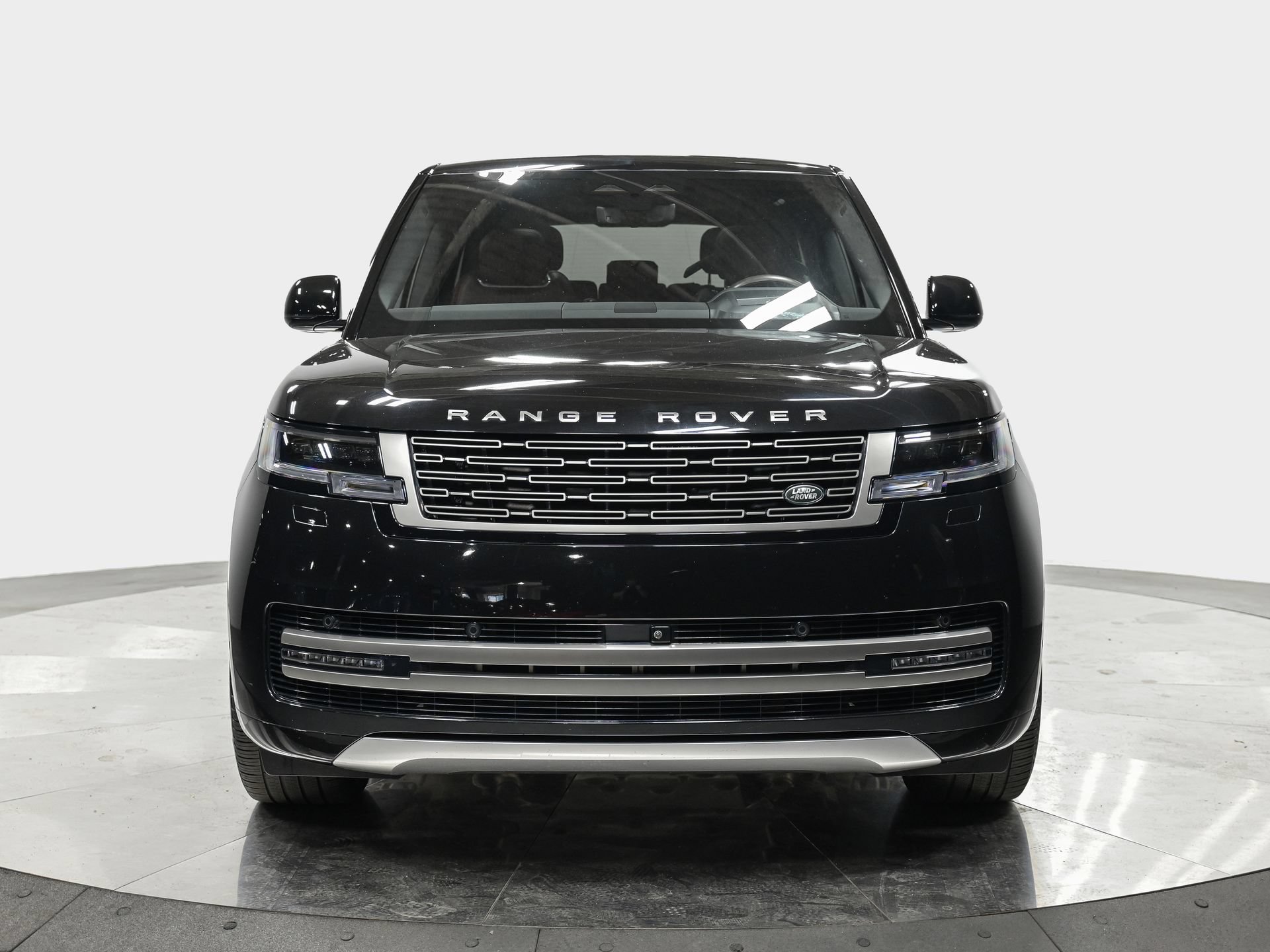 Used 2024 Land Rover Range Rover SE AWD/4WD image 10