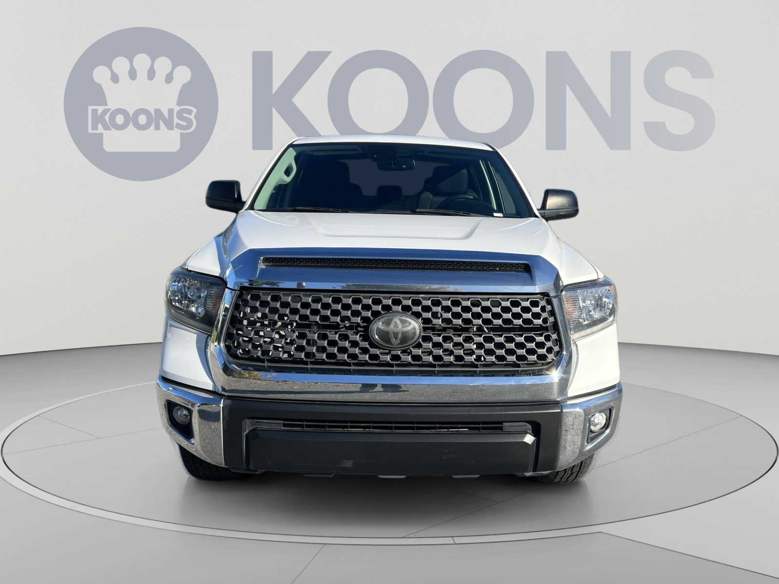 Used 2020 Toyota Tundra SR5 w/ SR5 Upgrade Package RWD image 11
