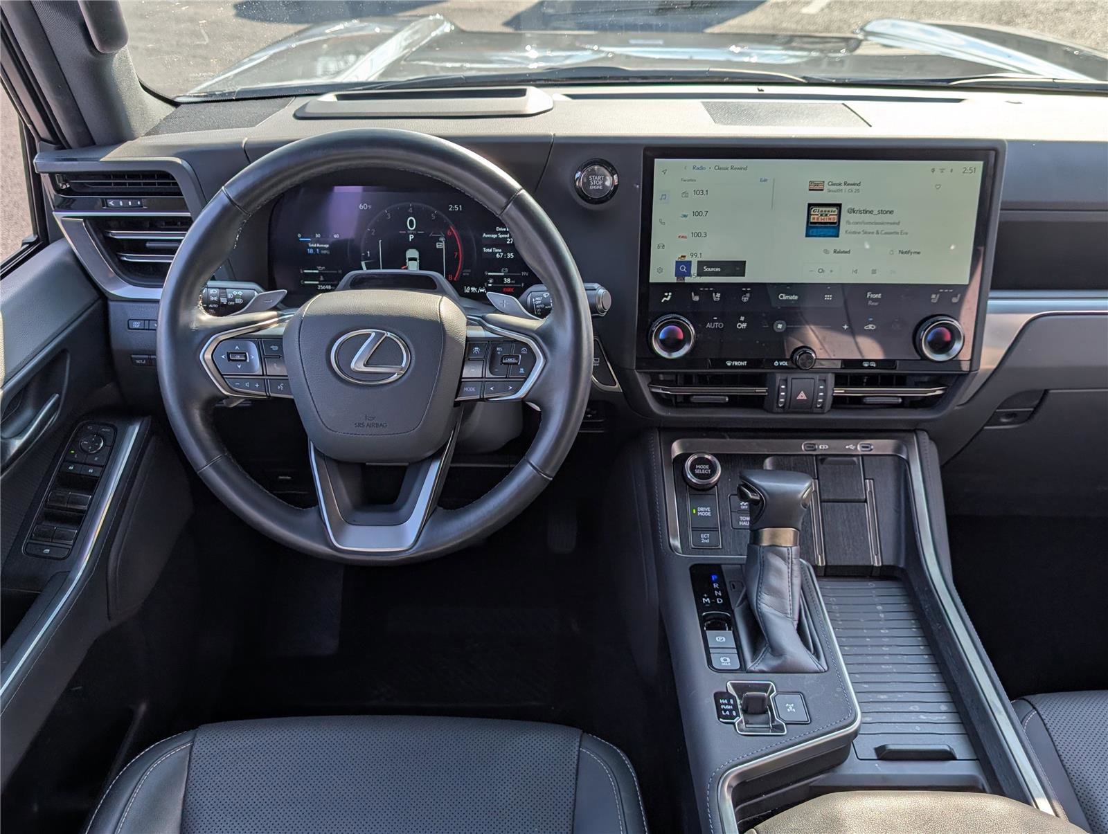 Used 2024 Lexus GX 550 w/ Accessory Package (Z1) image 19