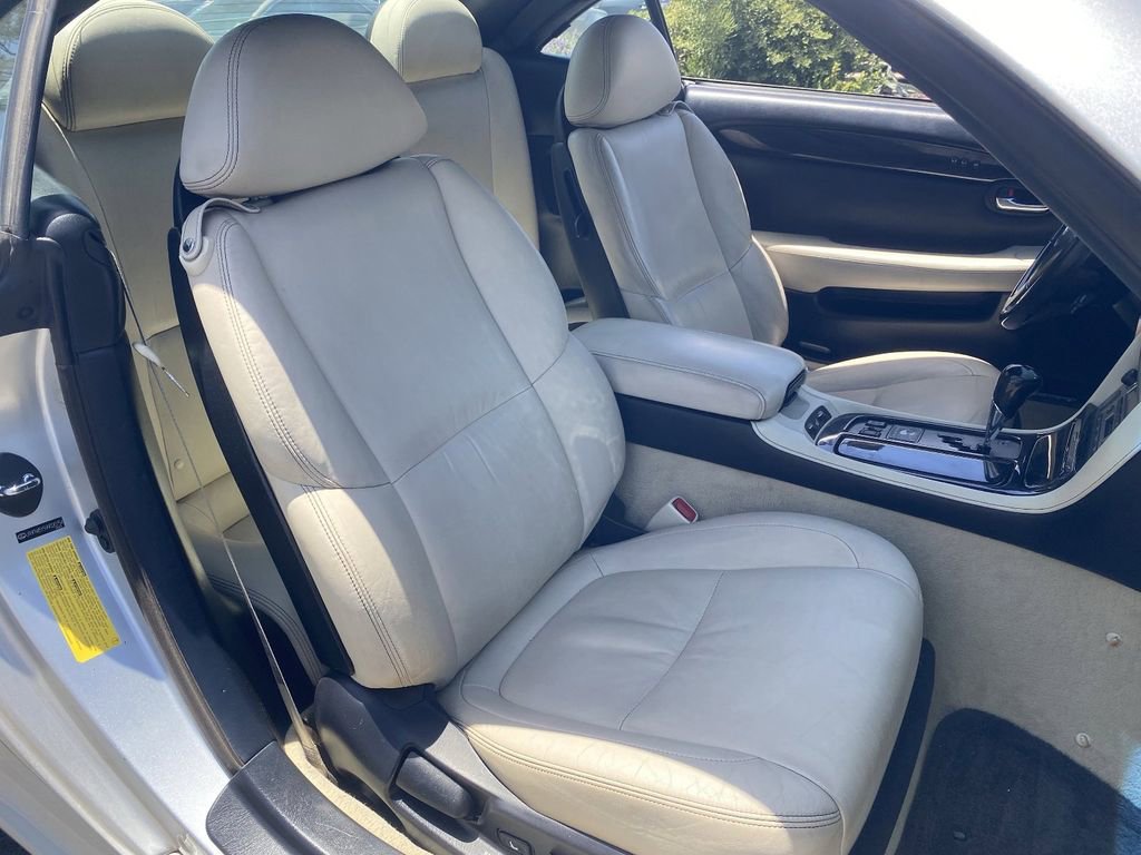 Used 2009 Lexus SC 430 Convertible RWD image 11