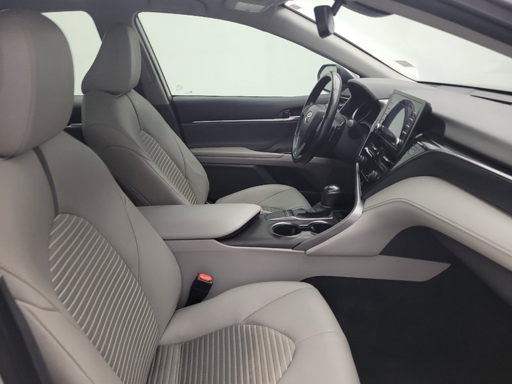 Used 2023 Toyota Camry SE w/ Convenience Package FWD image 21