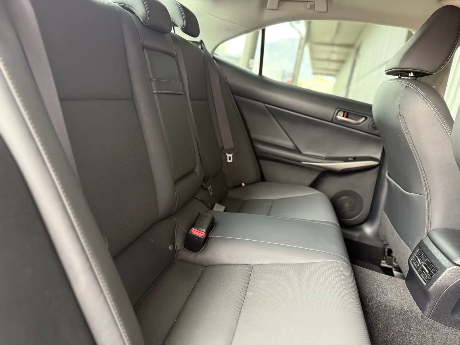 Used 2019 Lexus IS 300 Base image 17