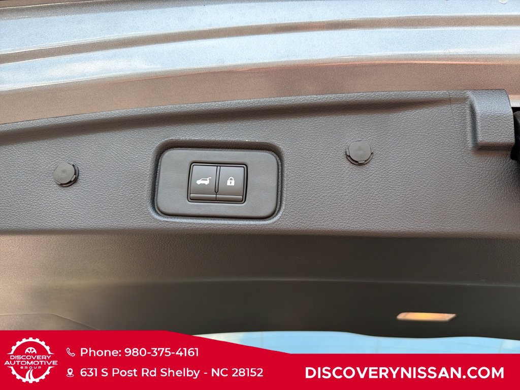 New 2026 Nissan Pathfinder SL FWD image 32