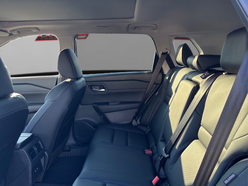New 2026 Nissan Rogue SV AWD/4WD image 10