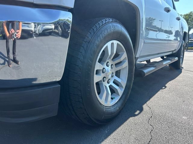 Used 2017 Chevrolet Silverado 1500 LT w/ All Star Edition AWD/4WD image 14