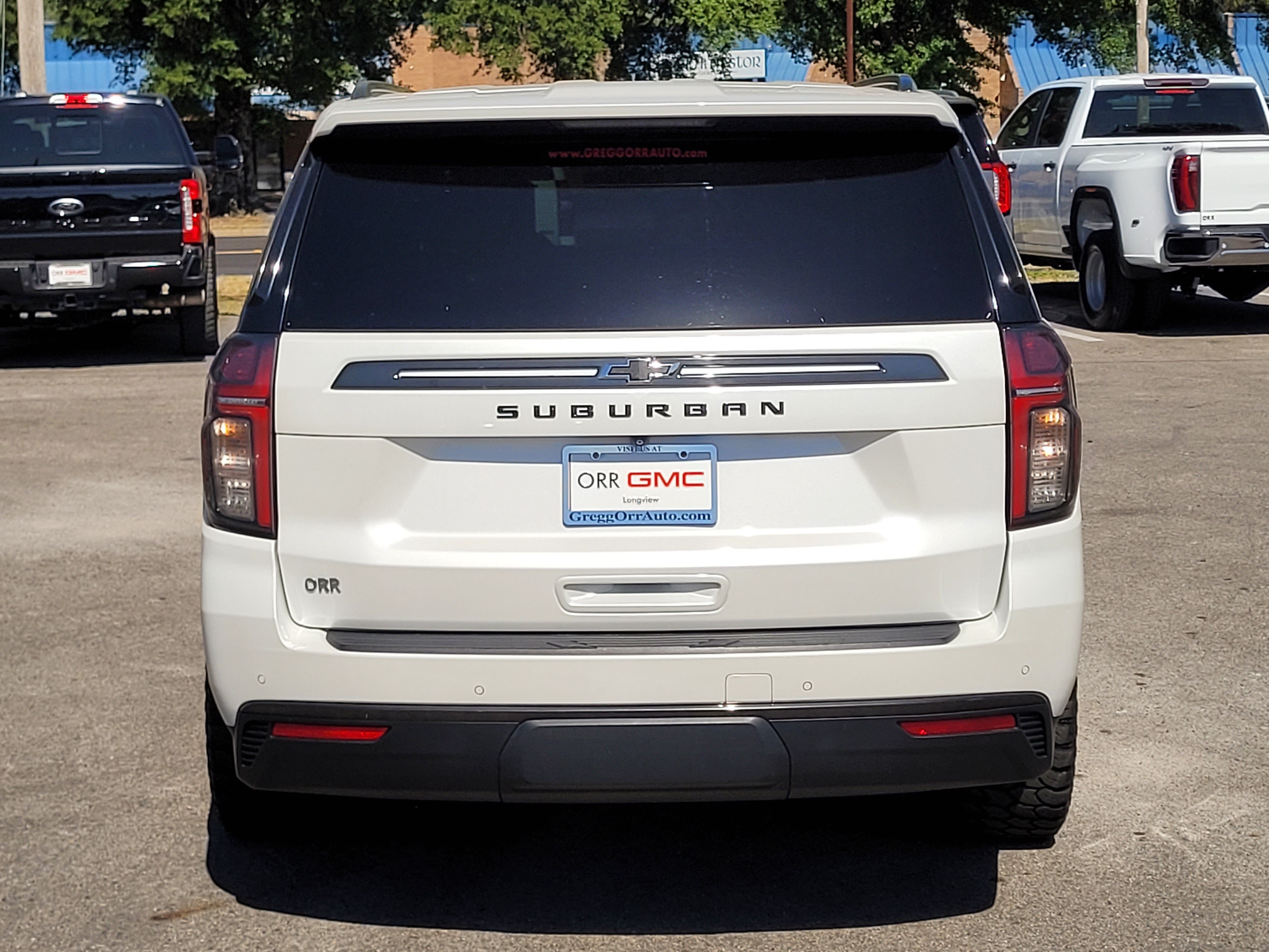 Used 2021 Chevrolet Suburban Z71 w/ Z71 Off-Road Package AWD/4WD image 5
