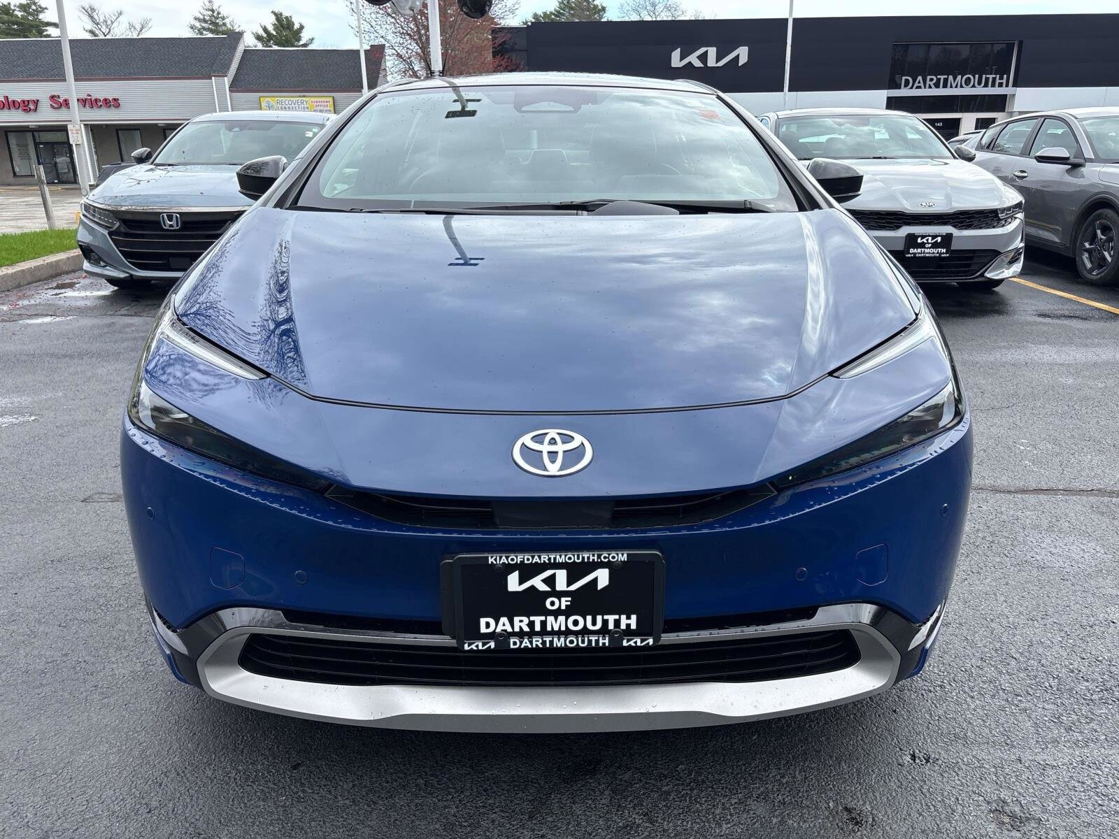 Used 2024 Toyota Prius Prime FWD image 6