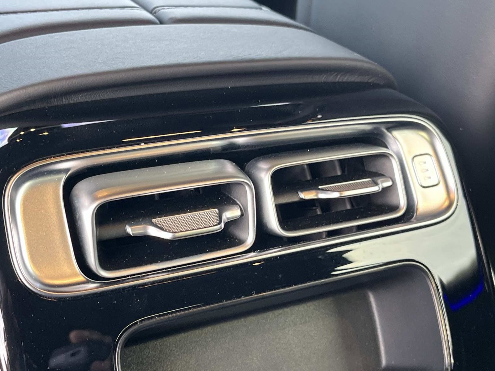 Certified 2022 Mercedes-Benz S 580 4MATIC Sedan image 15