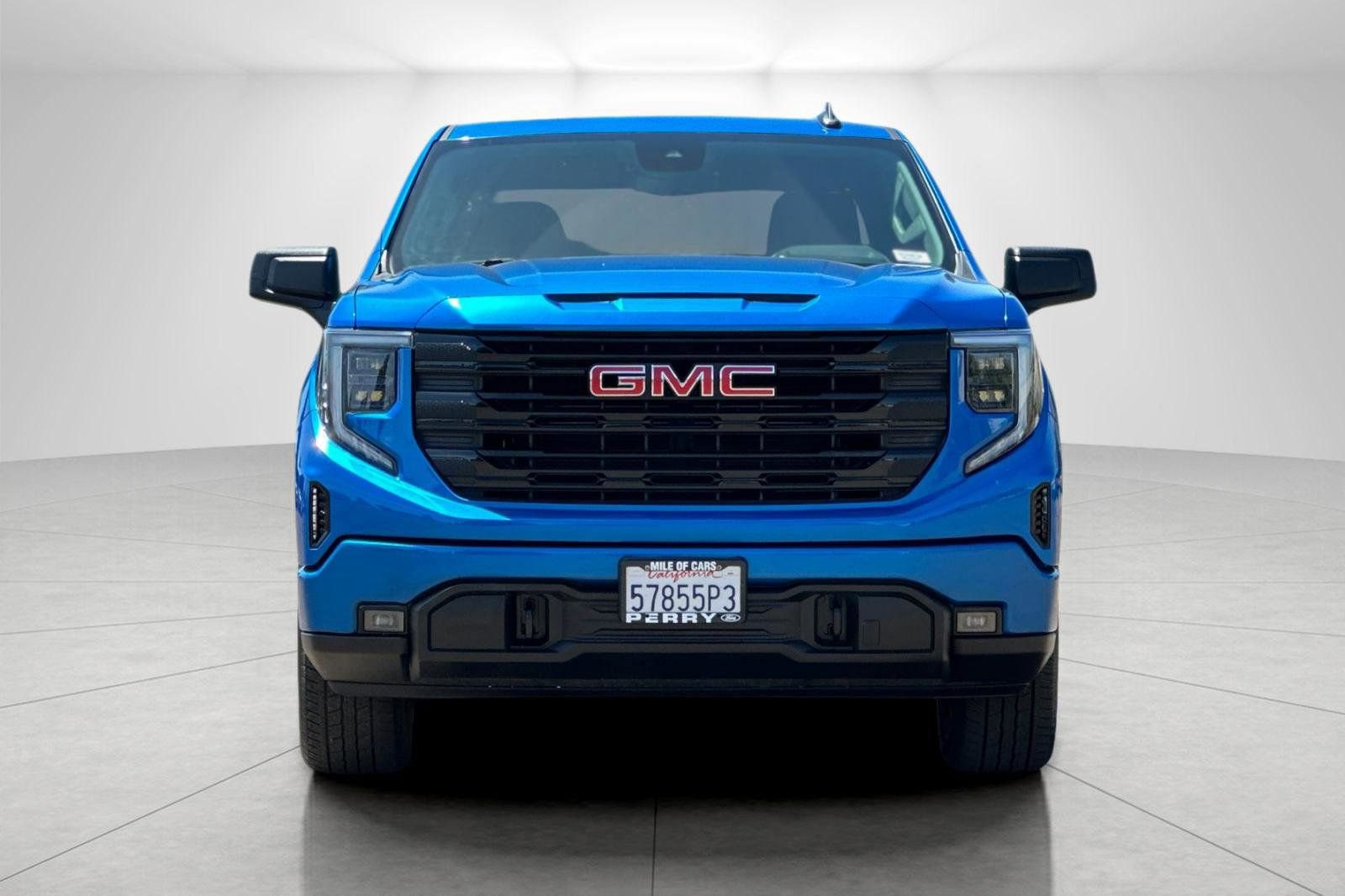 Used 2022 GMC Sierra 1500 Elevation AWD/4WD image 8