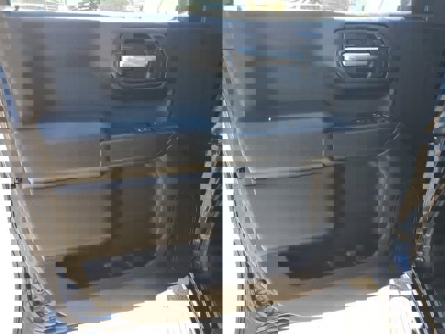 Used 2023 Chevrolet Silverado 1500 Custom image 20