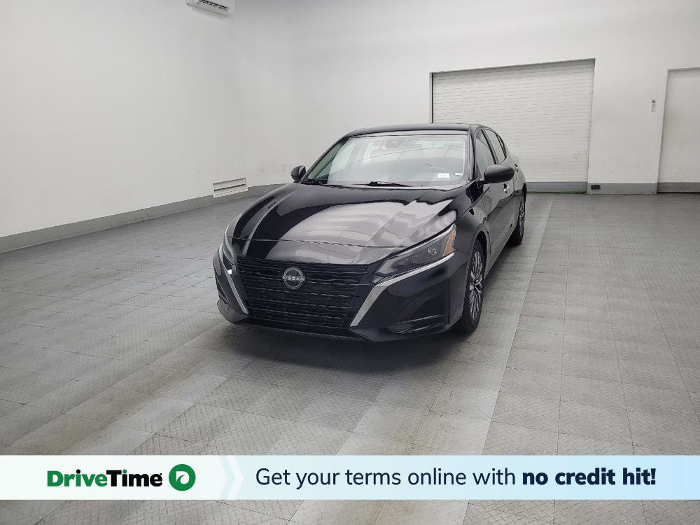 Used 2024 Nissan Altima 2.5 SV