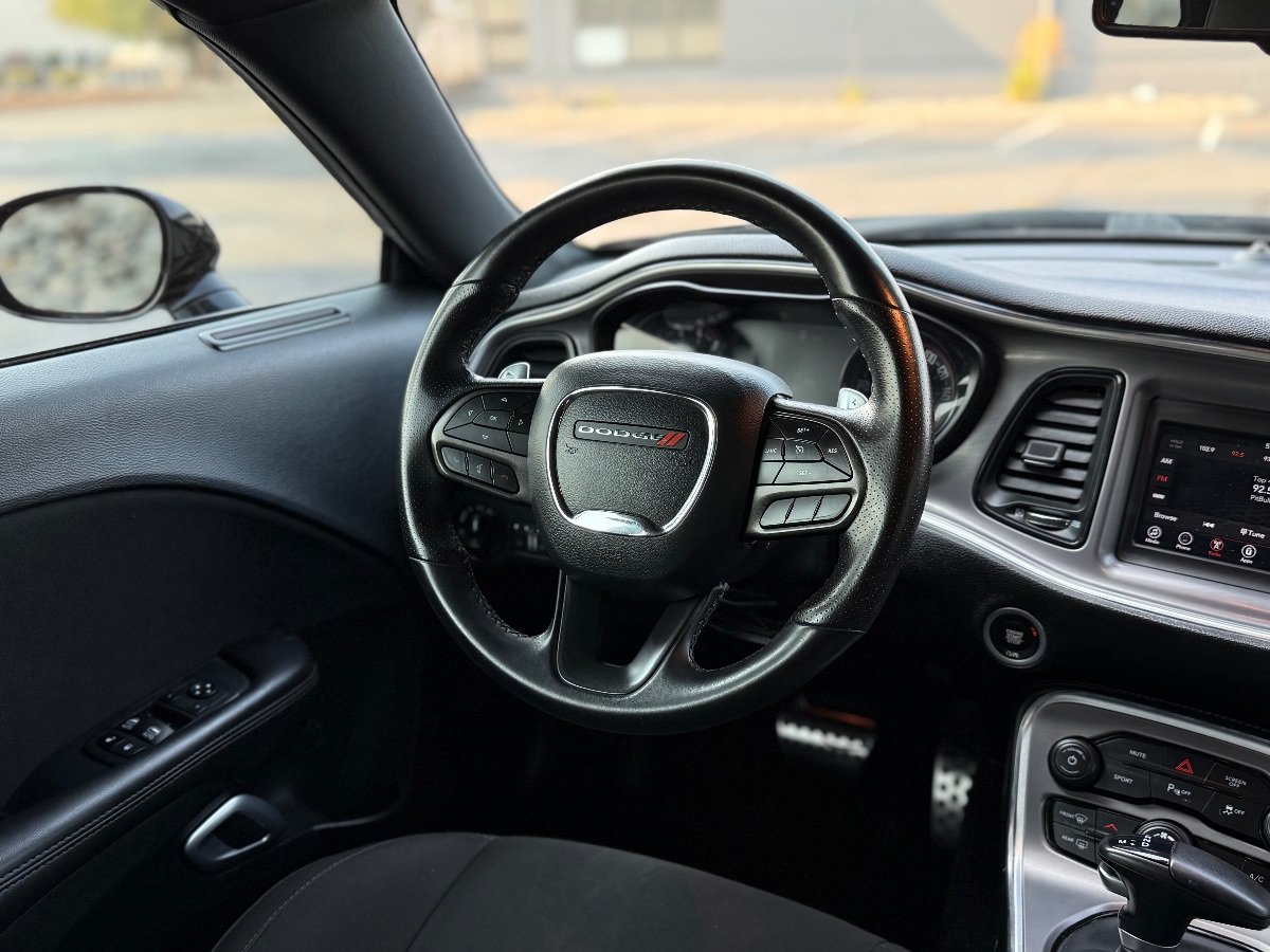 Used 2022 Dodge Challenger R/T w/ Blacktop Package RWD image 18