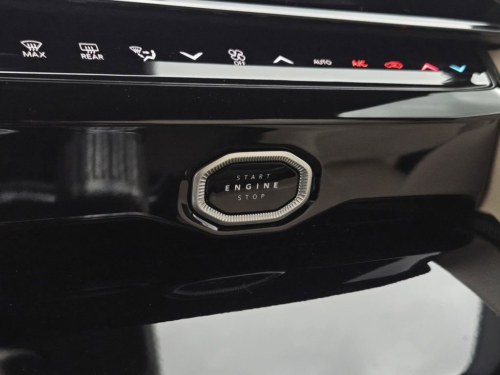 New 2026 Jeep Grand Cherokee L Limited image 23