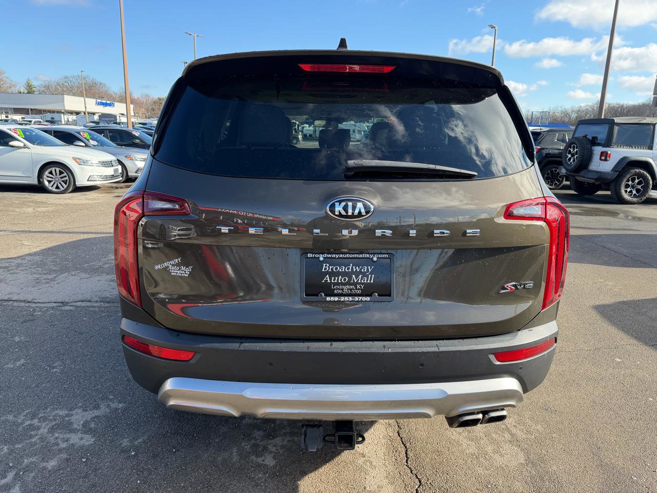 Used 2020 Kia Telluride S w/ S 8 Passenger Seating Package image 5