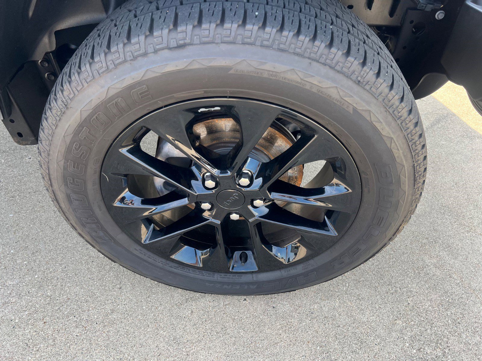 Used 2023 Jeep Wrangler Altitude image 13