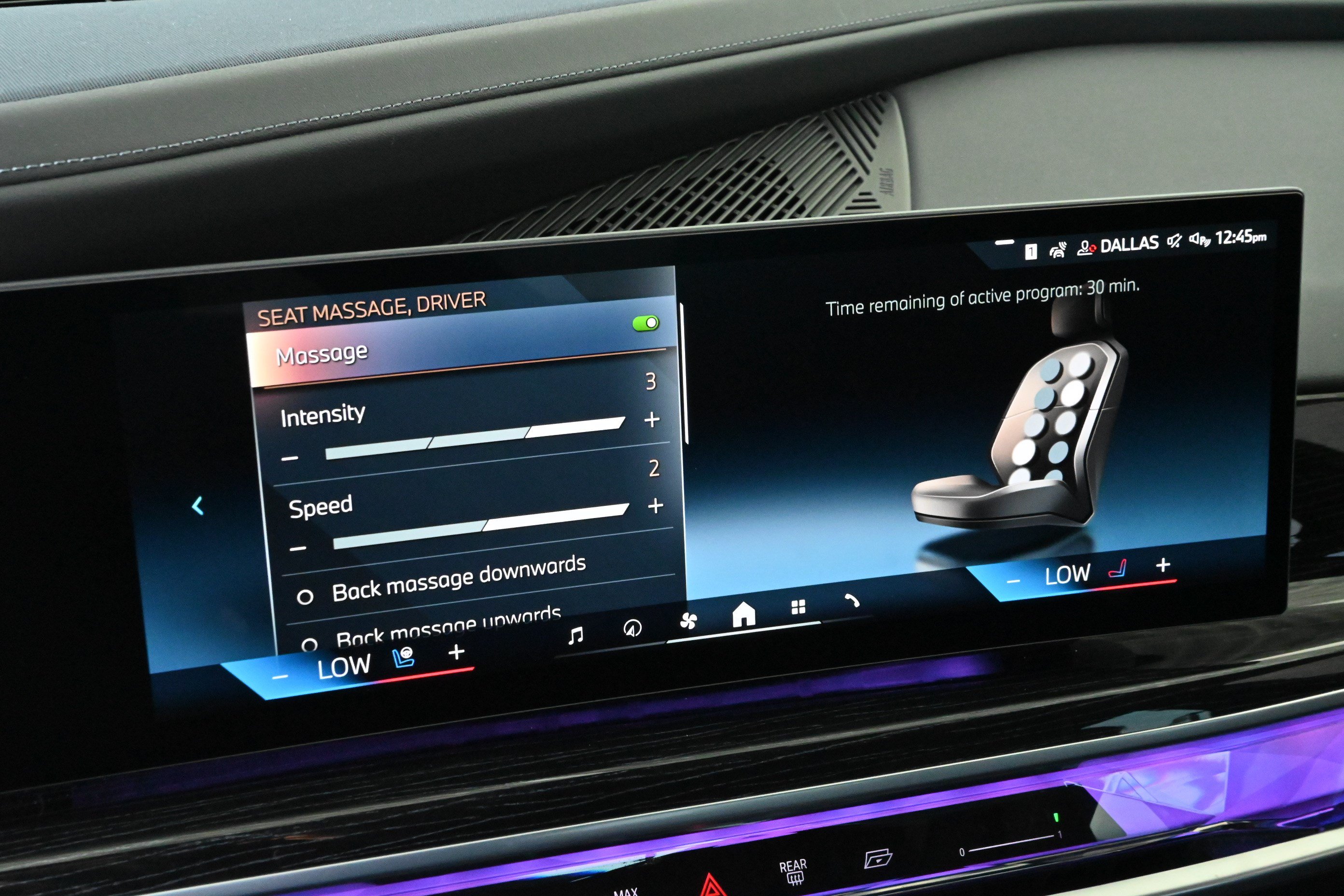 Certified 2024 BMW i7 eDrive50 w/ M Sport Package RWD image 19