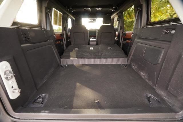 Used 2023 Ford Bronco Outer Banks image 30