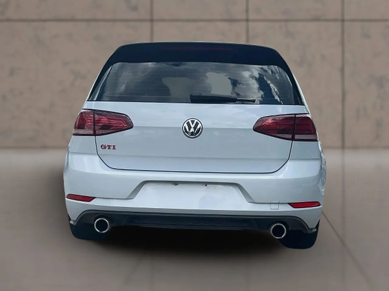 Used 2019 Volkswagen Golf 4-Door FWD image 5