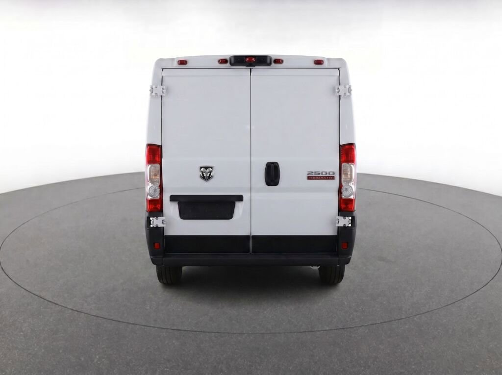 Used 2024 RAM ProMaster 2500 w/ Convenience Group FWD image 7
