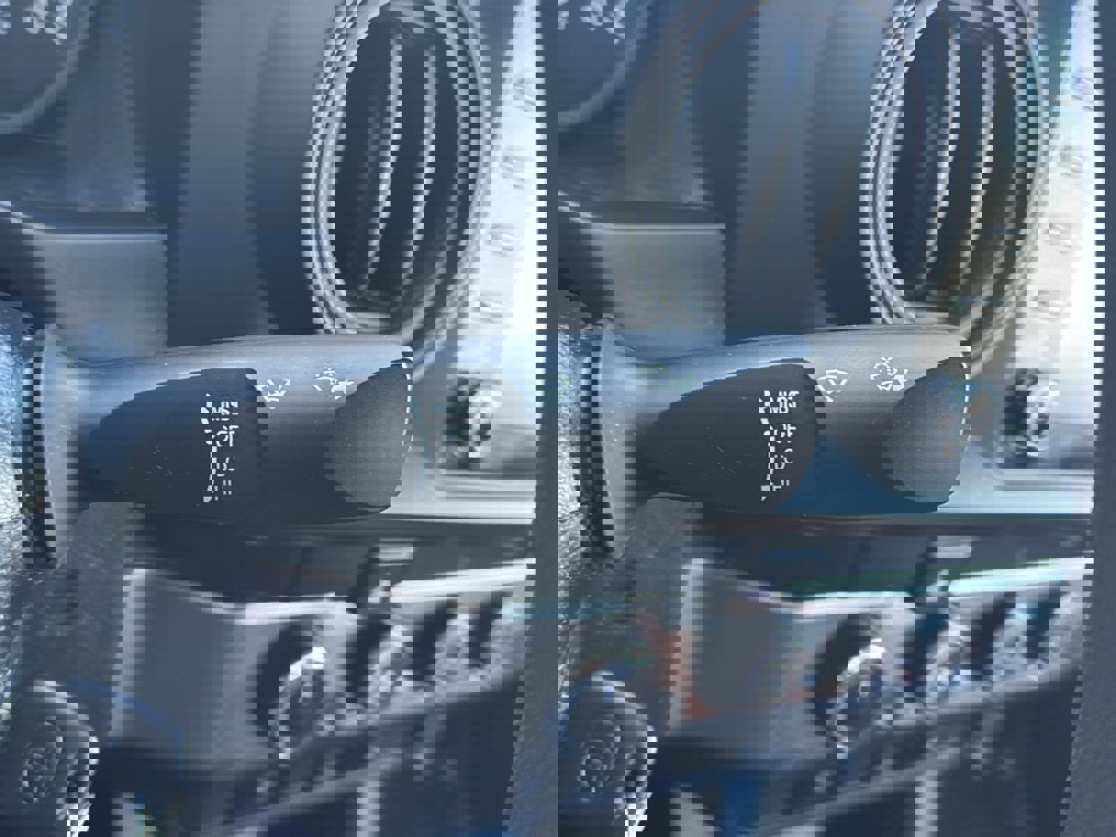 Used 2020 Toyota Tacoma SR image 23