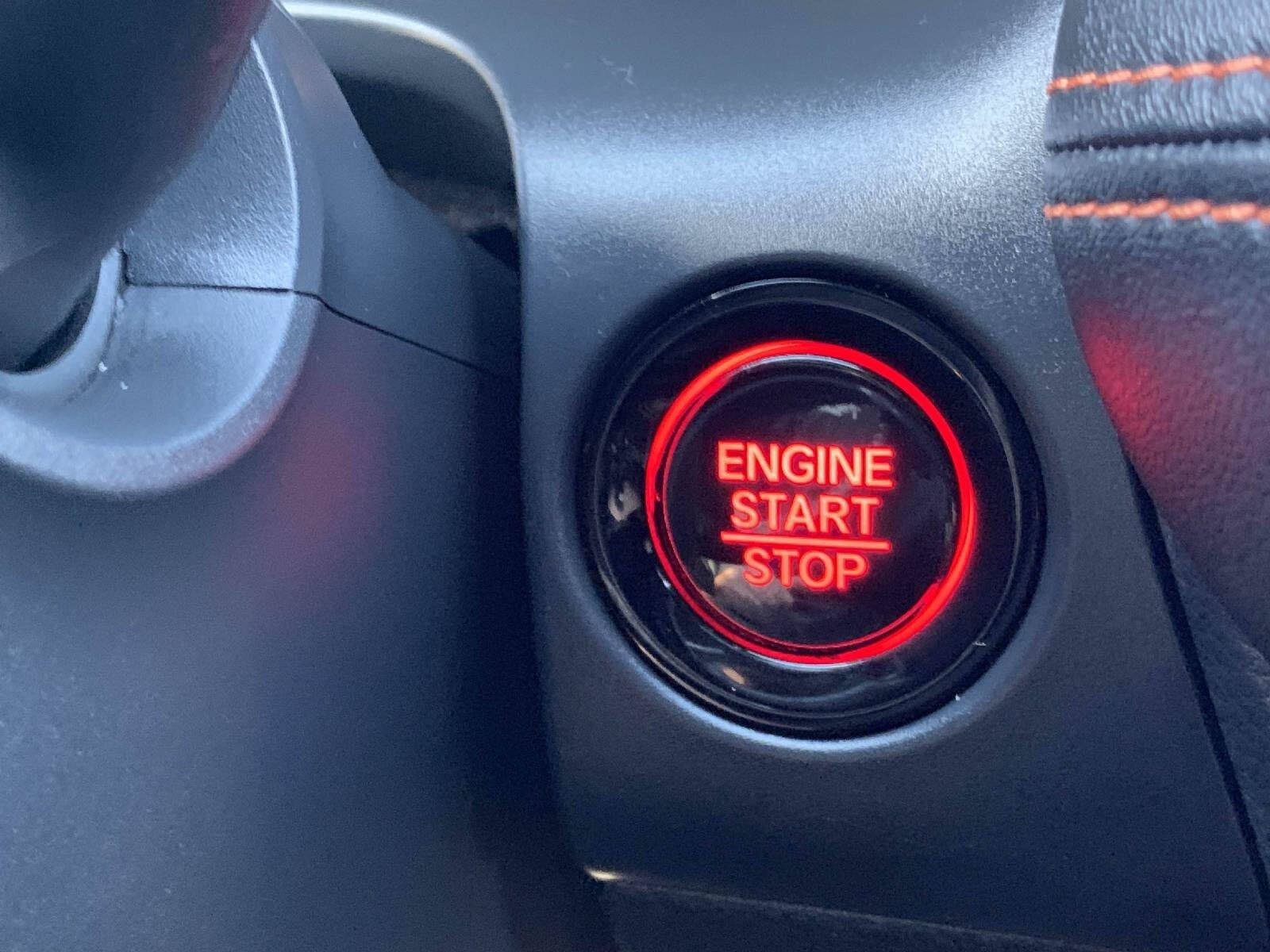 Certified 2025 Honda HR-V Sport image 23