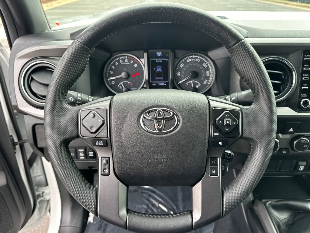 Used 2022 Toyota Tacoma TRD Off-Road image 21