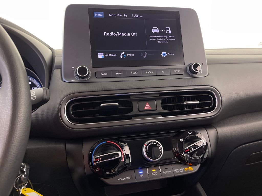 Certified 2023 Hyundai Kona SE w/ Cargo Package image 22