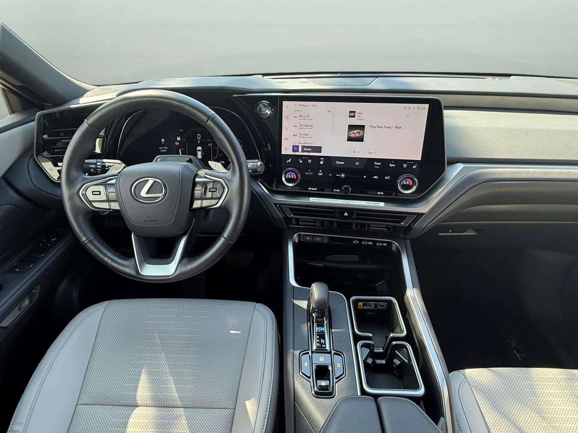 Used 2025 Lexus TX 350 350 Premium w/ Technology Package image 27