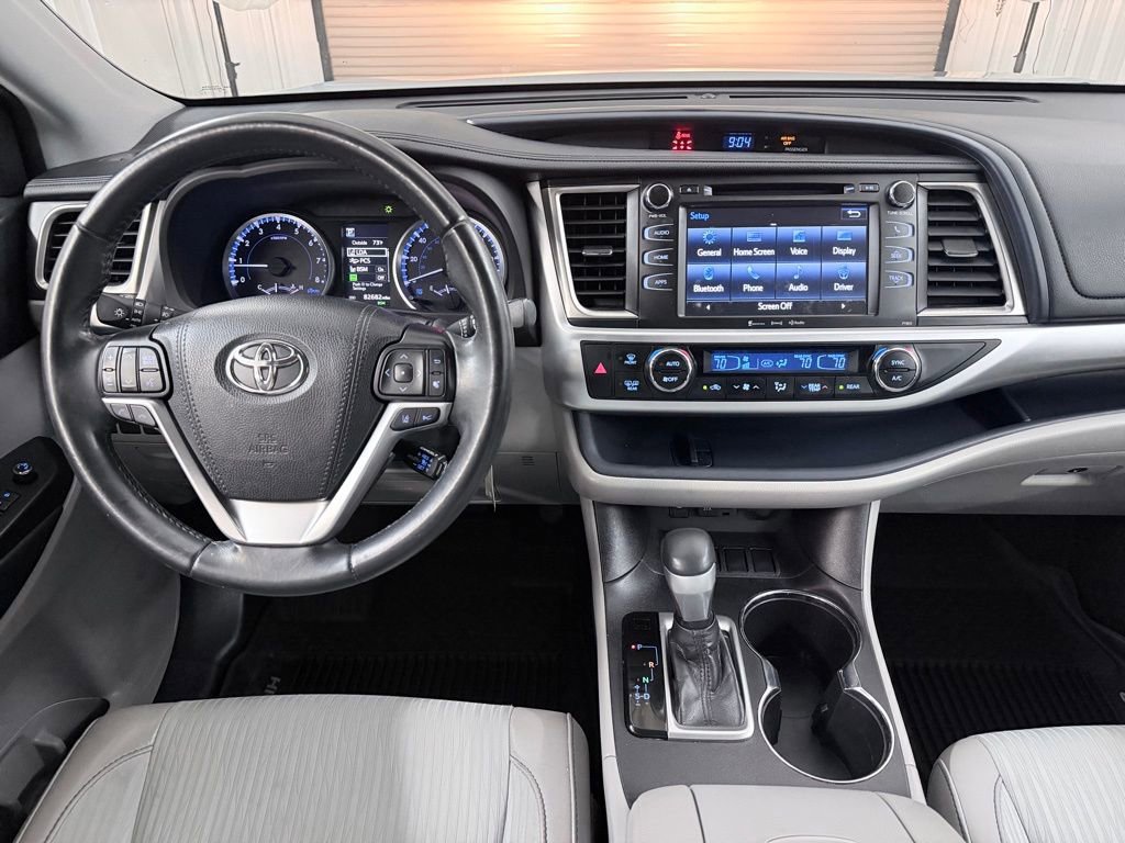 Used 2019 Toyota Highlander Plus image 19