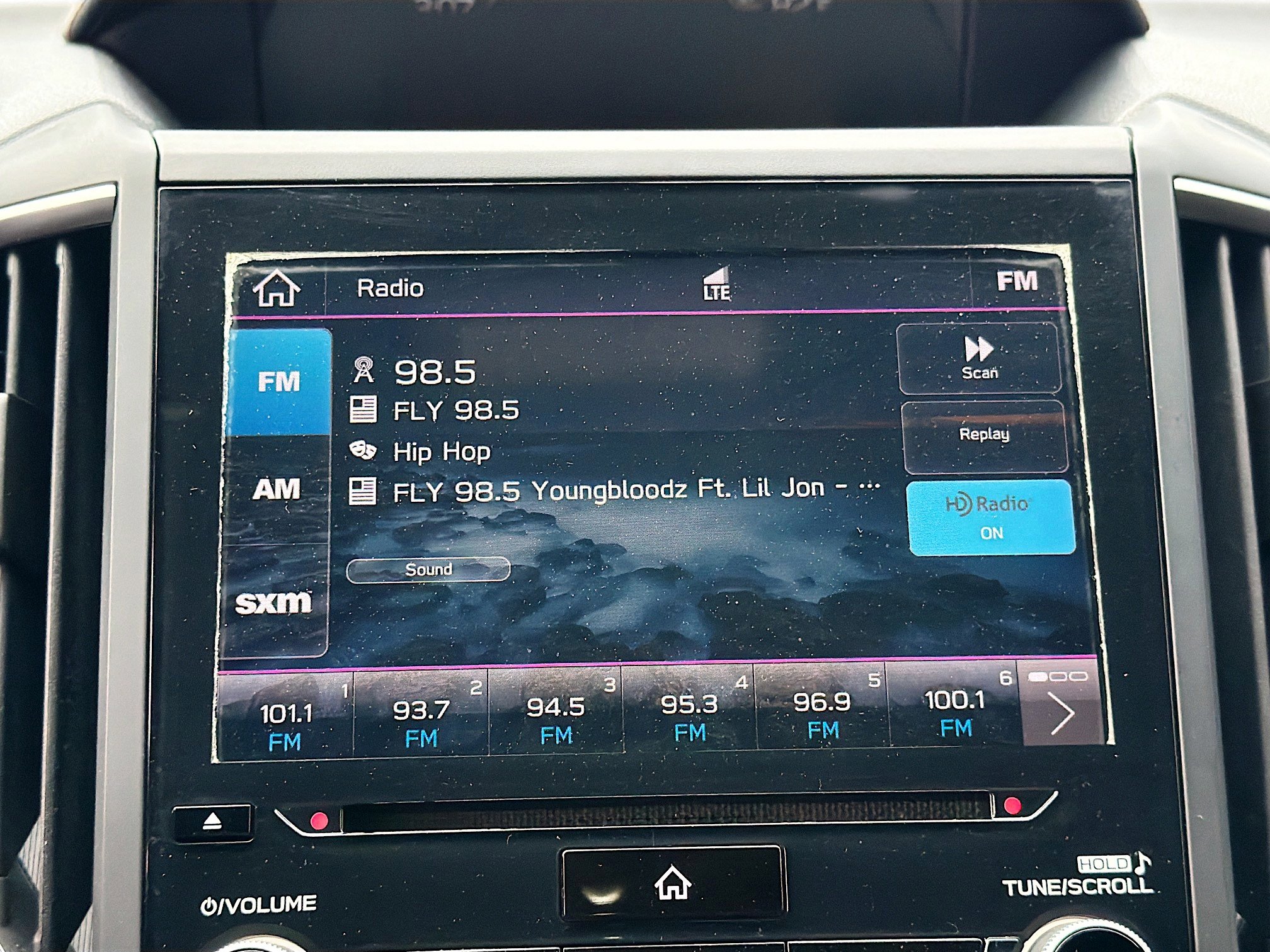 Used 2020 Subaru Impreza 2.0i Sport image 24