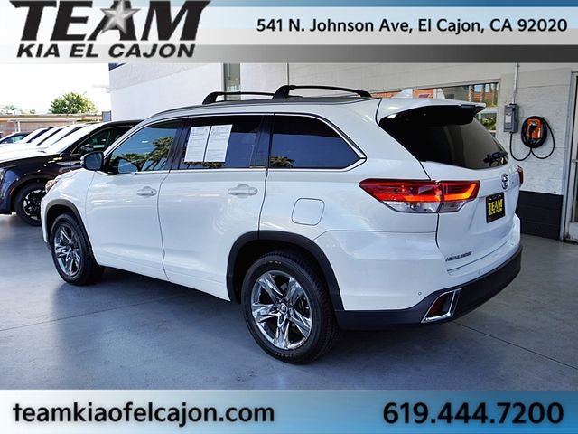 Used 2017 Toyota Highlander Limited Platinum image 7
