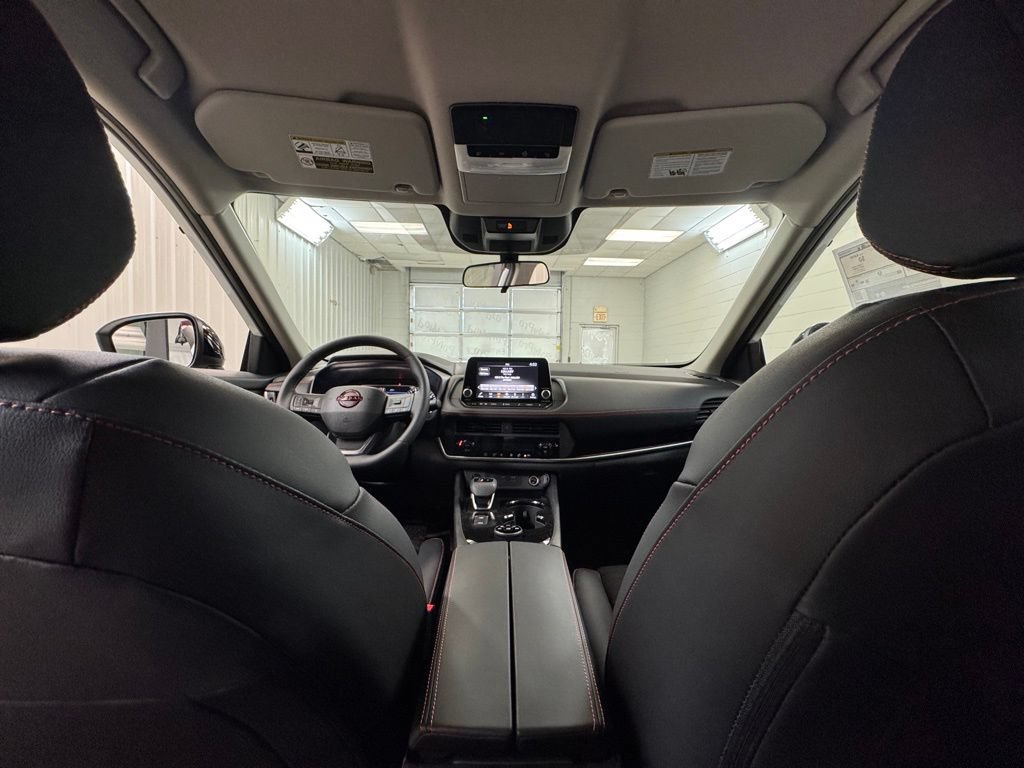 New 2026 Nissan Rogue SV AWD/4WD image 18