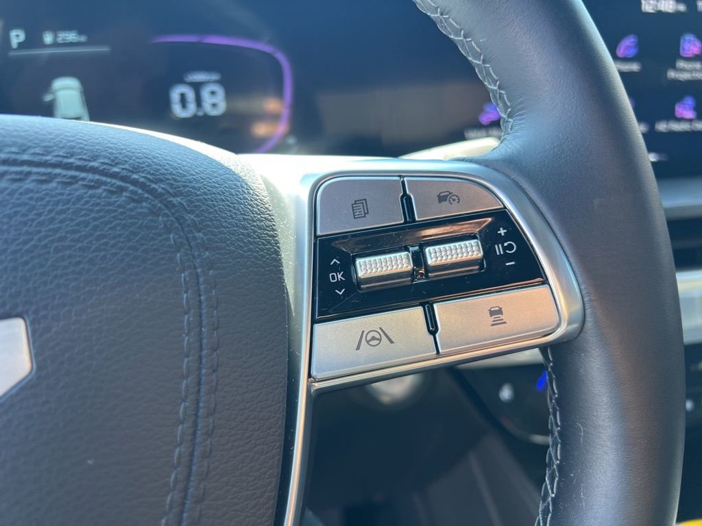 Certified 2025 Kia Telluride AWD image 16