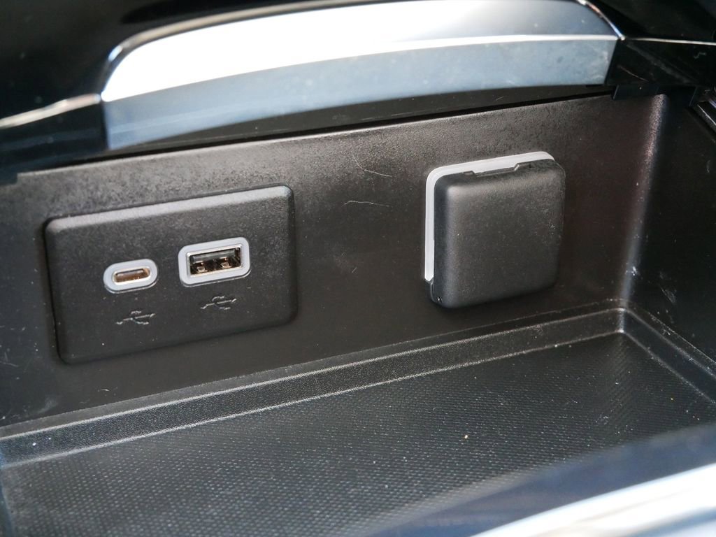 Used 2023 Buick Envision Preferred w/ Sport Touring Package image 21