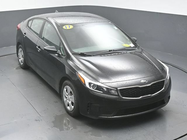 Used 2017 Kia Forte LX FWD image 39