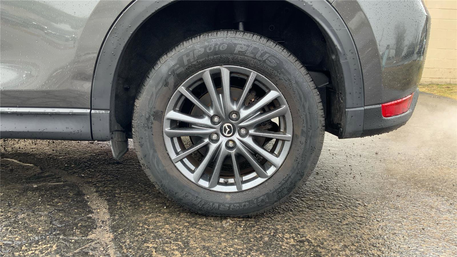 Used 2020 MAZDA CX-5 Touring image 29