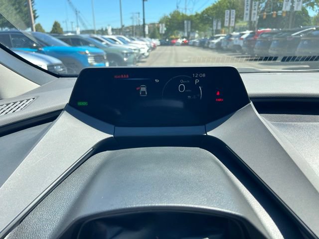 Used 2023 Toyota Prius XLE FWD image 18