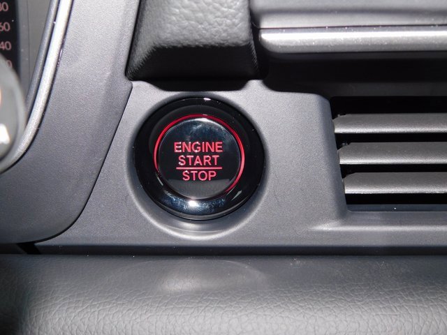 New 2026 Honda Pilot Touring image 40