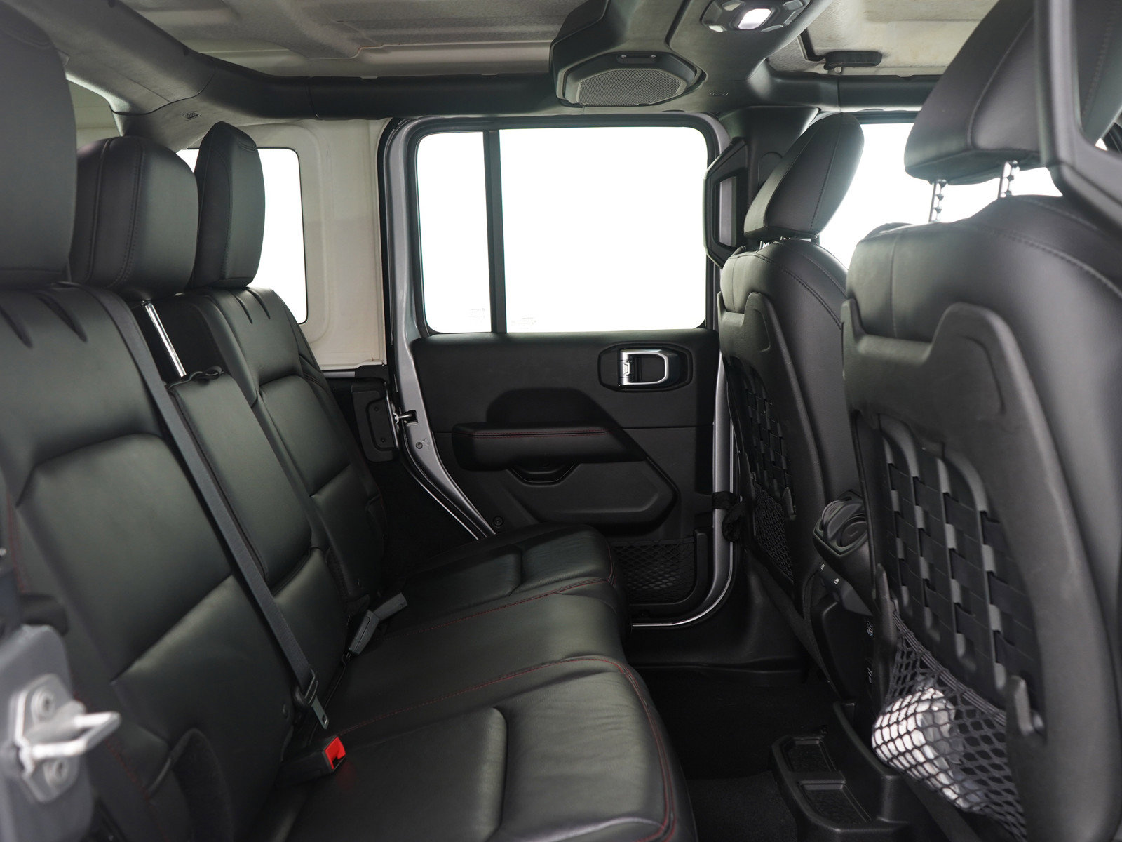 Used 2018 Jeep Wrangler Unlimited Rubicon image 13