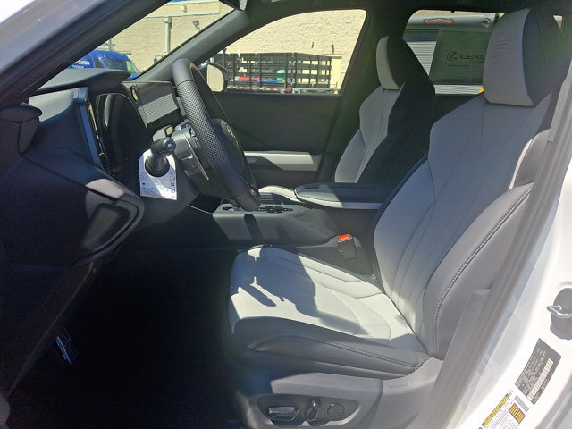 New 2026 Lexus TX 500h AWD image 8