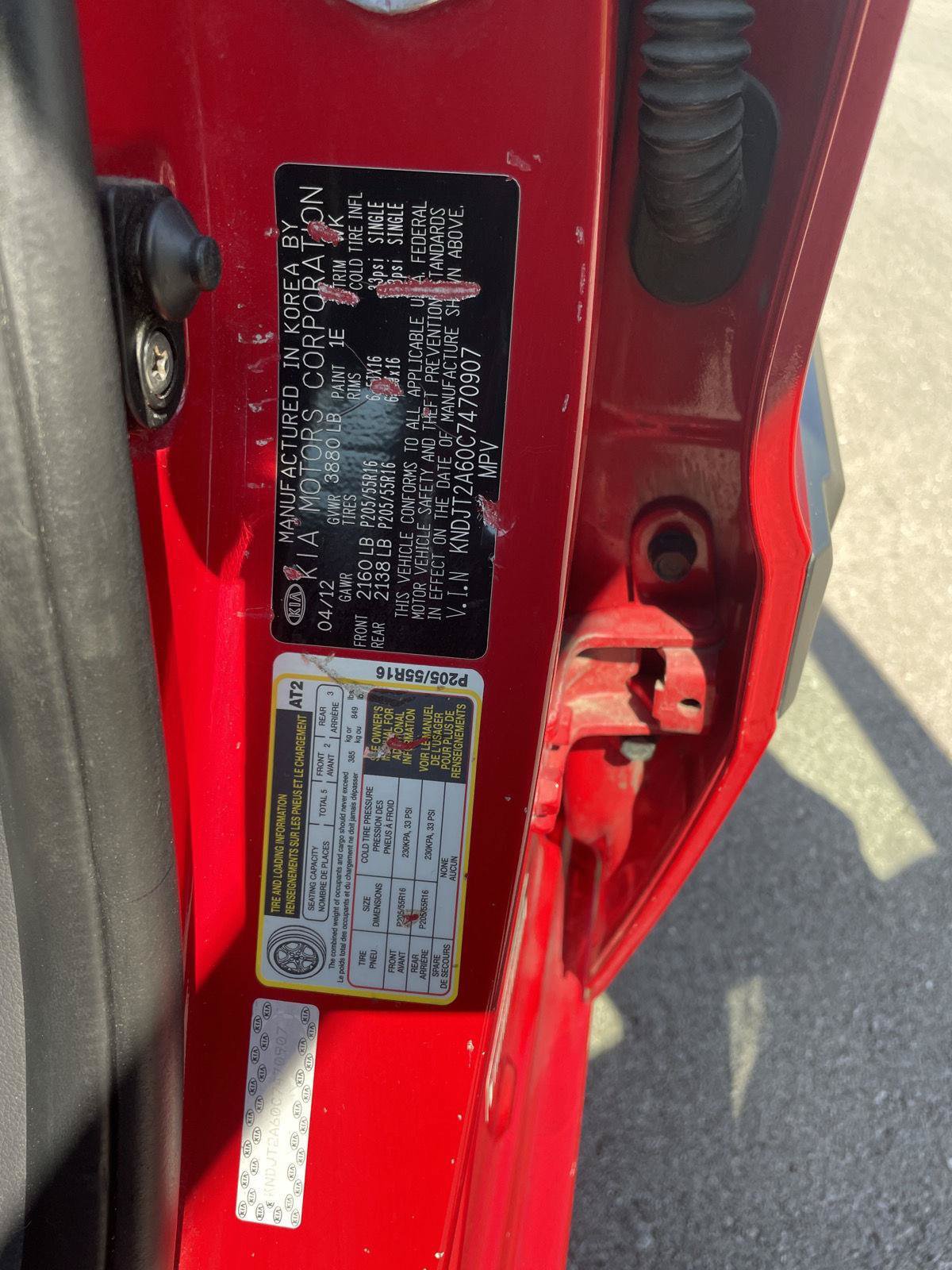 Used 2012 Kia Soul + FWD image 19