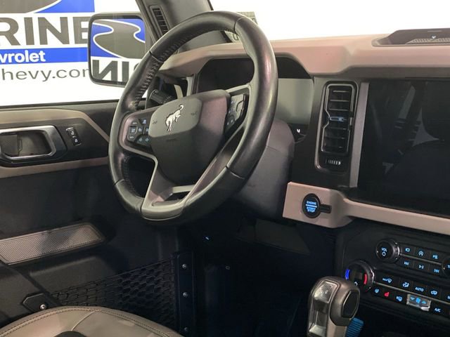 Used 2023 Ford Bronco Wildtrak image 14