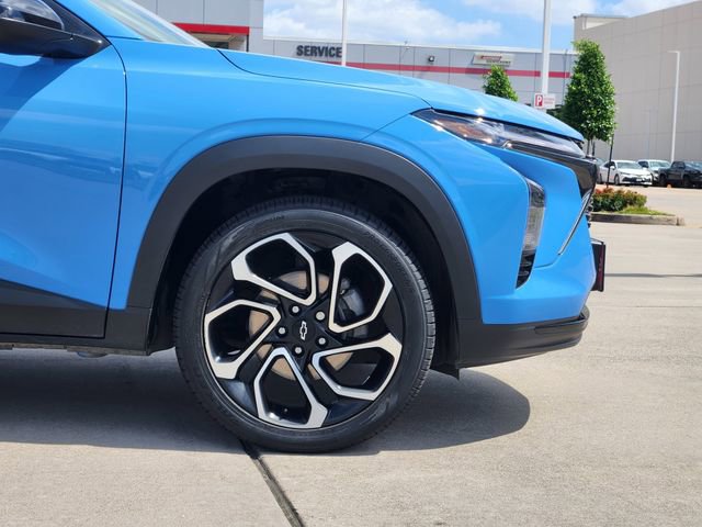 Used 2024 Chevrolet Trax RS FWD image 8