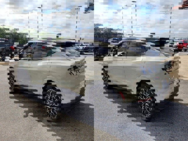 New 2025 Ford Mustang Mach-E Premium image 32