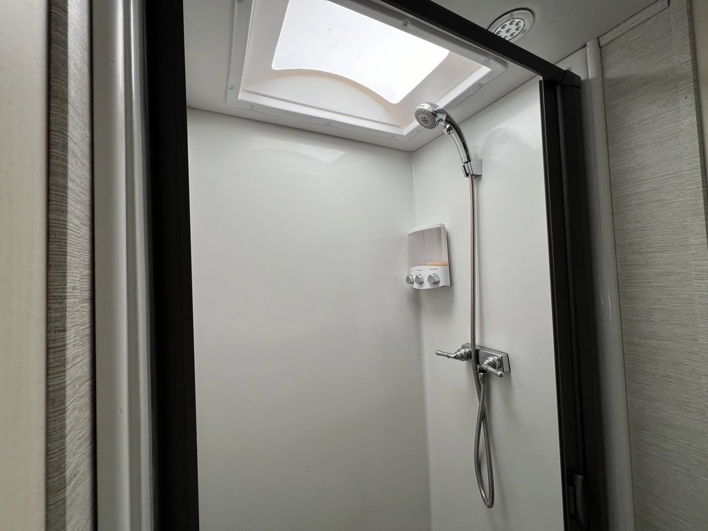 Used 2020 Mercedes-Benz Sprinter 3500 image 25