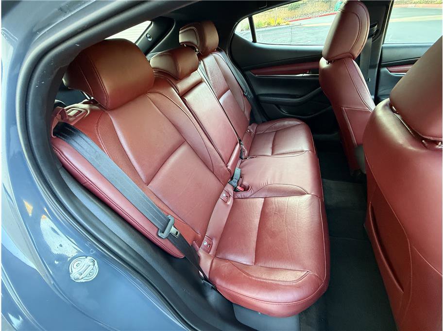 Used 2021 MAZDA MAZDA3 s image 15