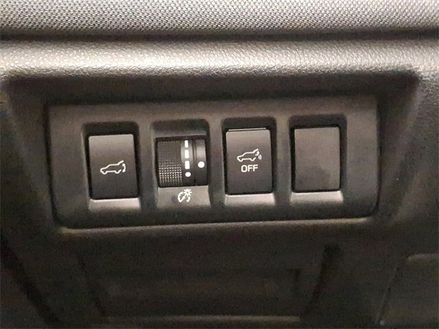 Certified 2025 Subaru Outback Premium image 23