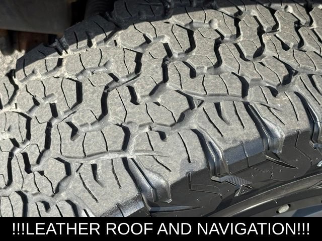 Used 2019 Ford F150 Lariat w/ Equipment Group 502A Luxury AWD/4WD image 13