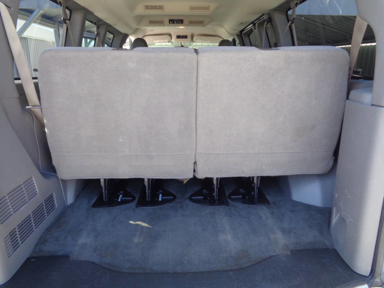 Used 2018 Chevrolet Express 2500 LT w/ LT Preferred Equipment Group image 41