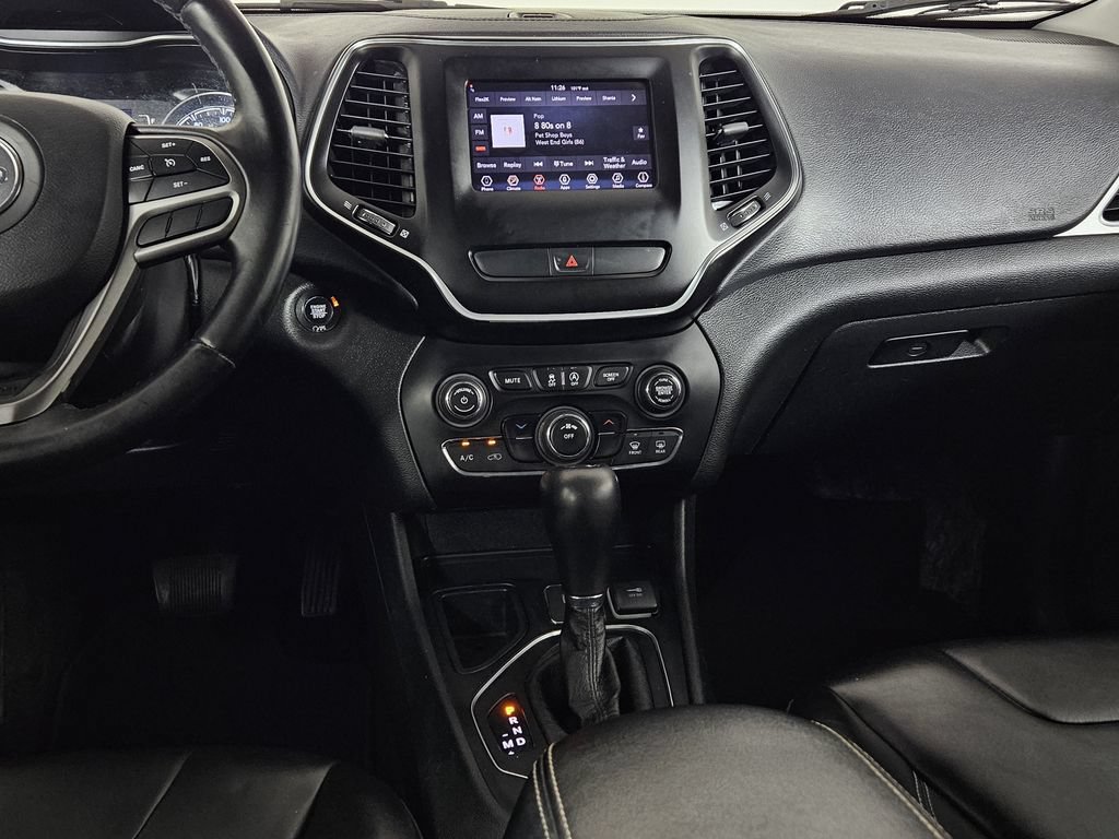 Used 2019 Jeep Cherokee Latitude Plus FWD image 8